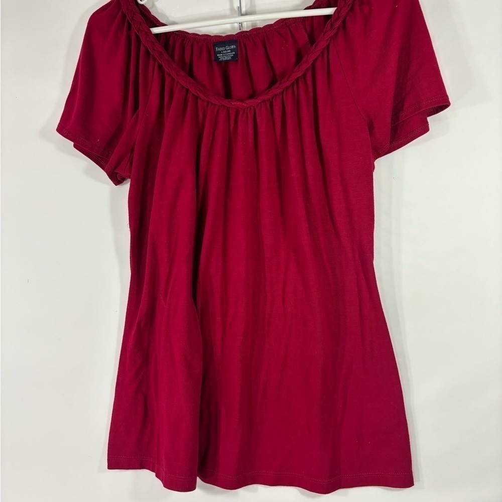 Cranberry Red. Short Sleeve Top with Braided Scoop Neckline L 12-14